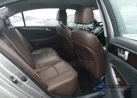 2013 Hyundai Genesis 3.8 z USA, uszkodzony, nr VIN KMHGC4DDXDU235669